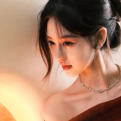 克莱尔的膝盖